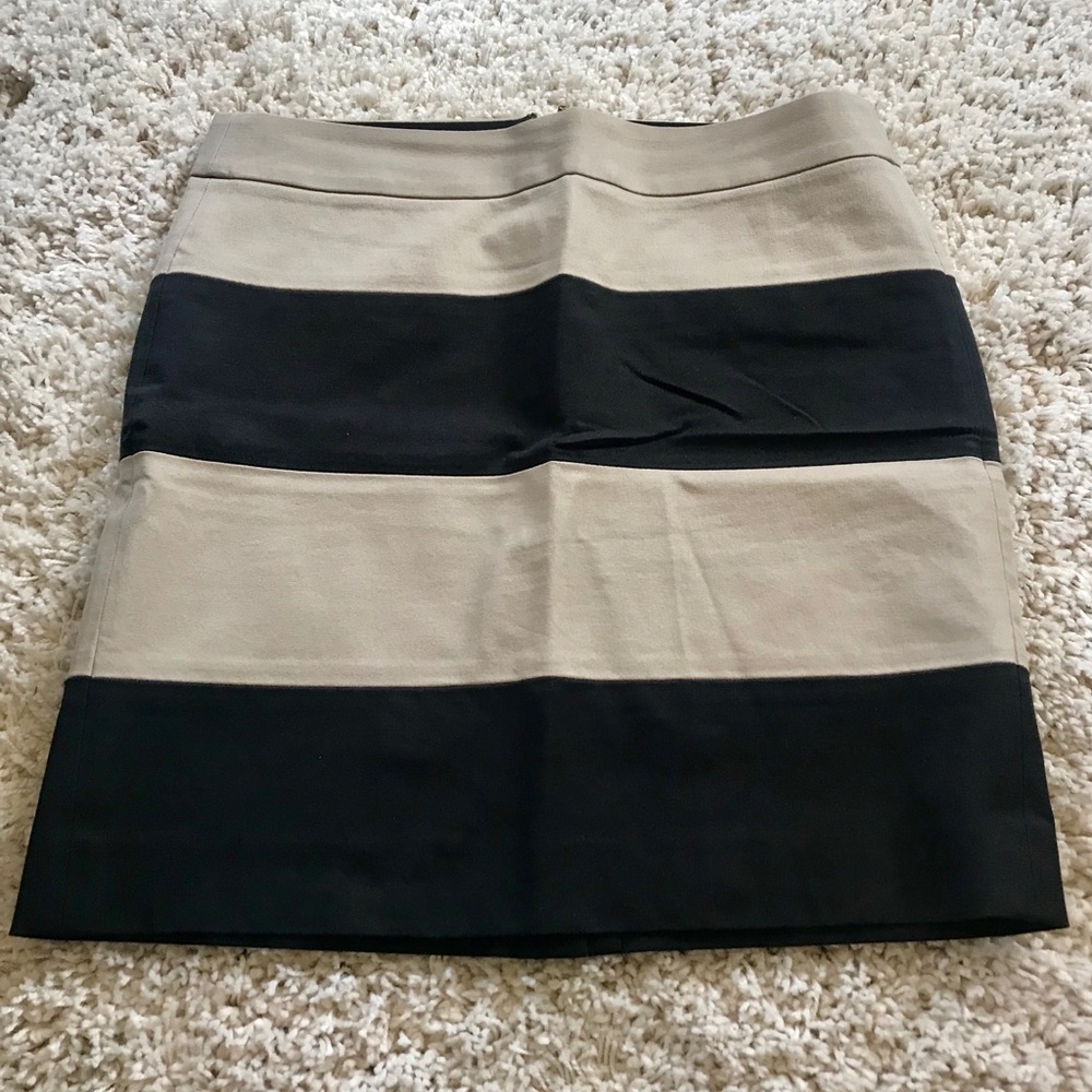 Banana Republic Sloan Pencil Skirt